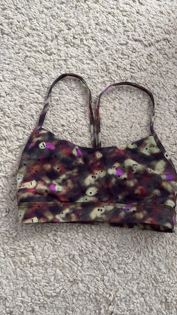 LULULEMON Flow Y Bra with print